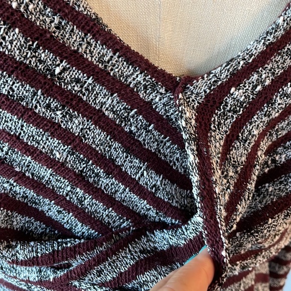 FREE PEOPLE mini dress fit and flare striped LIGHT SWEATER KNIT deep V neck S - Picture 4 of 14